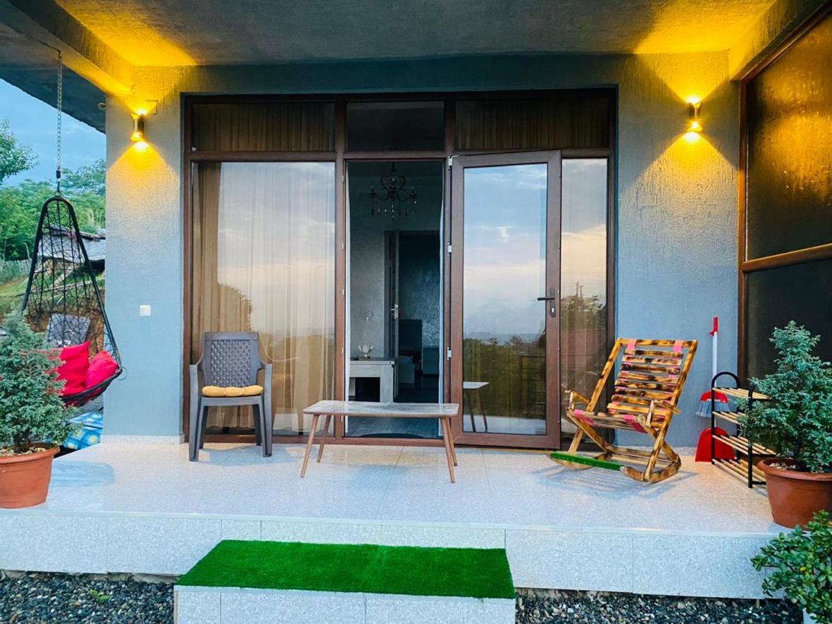 Family Hotel Sunset Chakvi Esterno foto